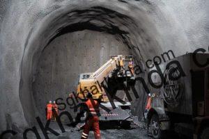 yeraltı işçi 1498800824 300x200 - Maden ve yeraltında çalışan işçilerin hakları nelerdir?